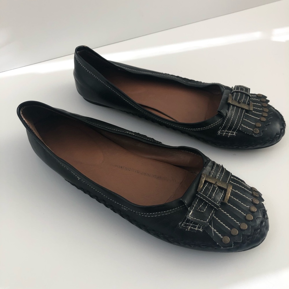 Black PU flats size 7.5